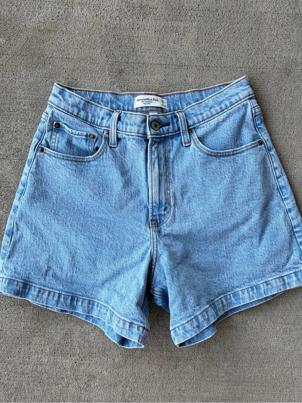 Abercrombie and Fitch the dad short high rise curve love denim jean shorts 6/28 - Picture 3 of 4
